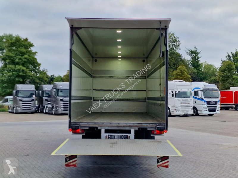 Camion Iveco EuroCargo 160 210 - Isotherm box -...