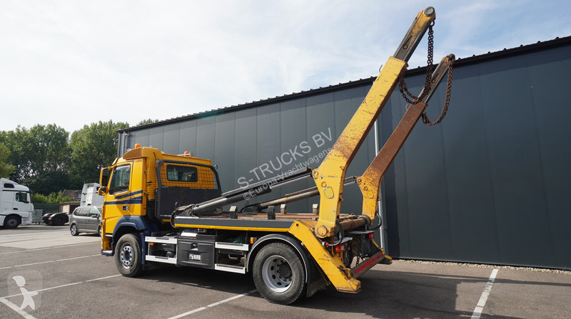 Camion Volvo 380 HIAB PORTAL ARM SYSTEM 467.500KM