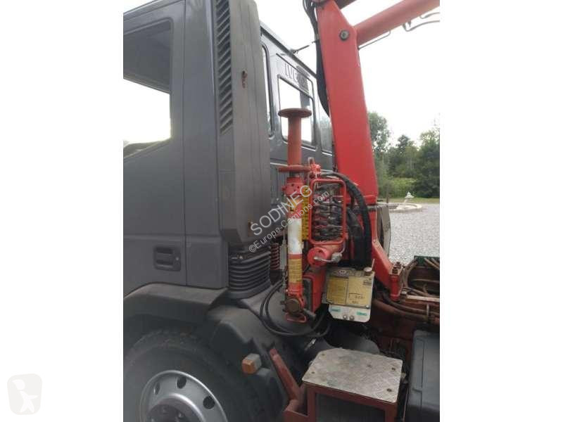 Camion Iveco  GRUE TECTOR 130E18