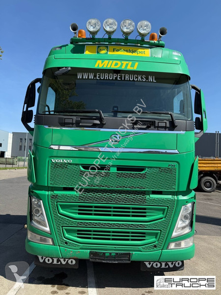 Kamion Volvo FH540 Full Air - Hiab Hook 21 T - 8x4