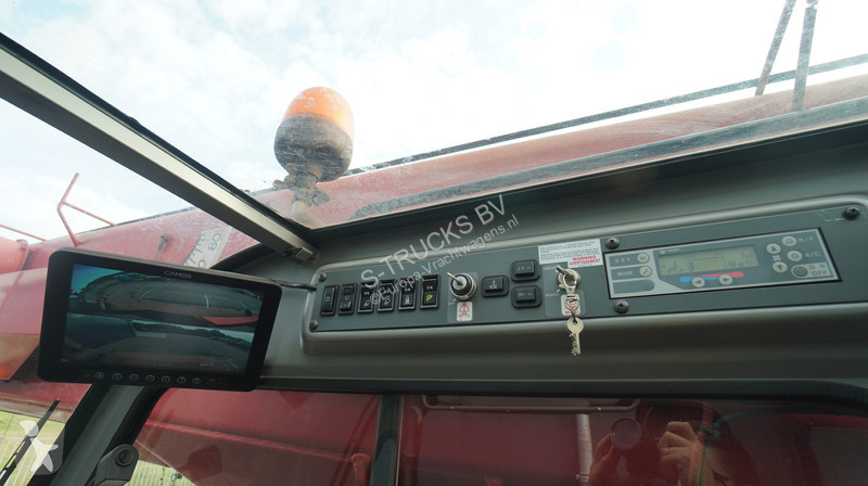 Camion Tadano WITH JIB 4X4X4 ROUGH TERRAIN CRANE