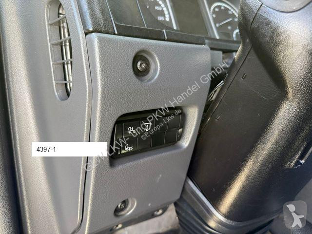 Kamion Mercedes ATEGO 818 L FLEISCH-Kühlkoffer...