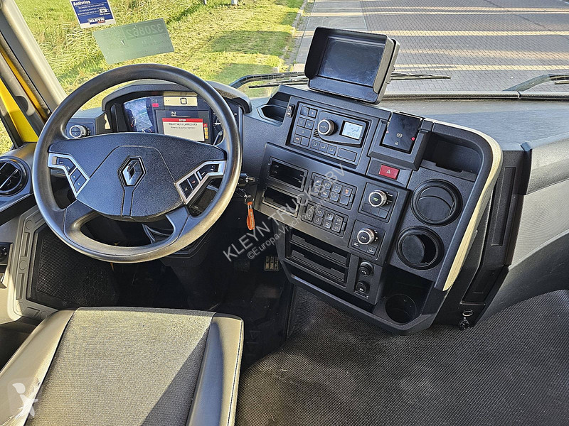 Vrachtwagen Renault K 430 HIAB 232ES-5