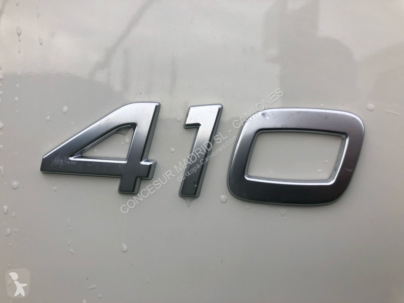 Camion Volvo 410