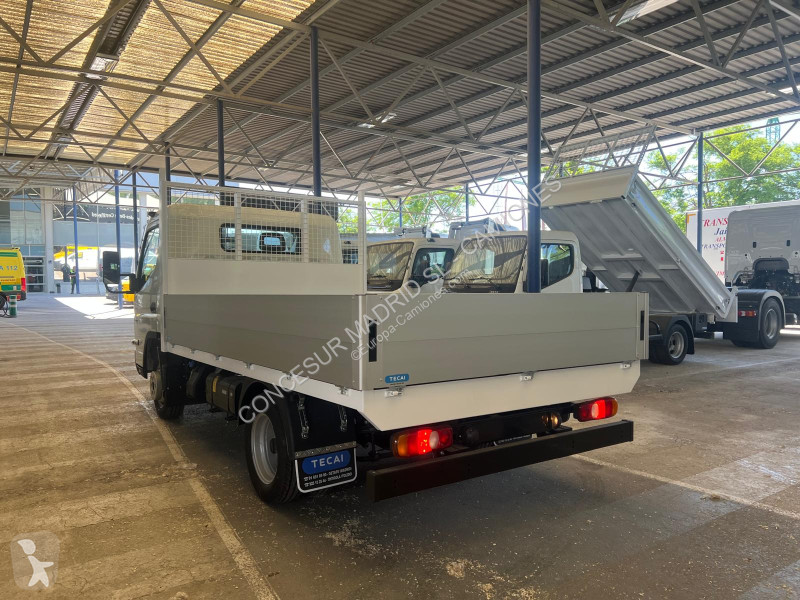Lastbil Mitsubishi Fuso  3C13