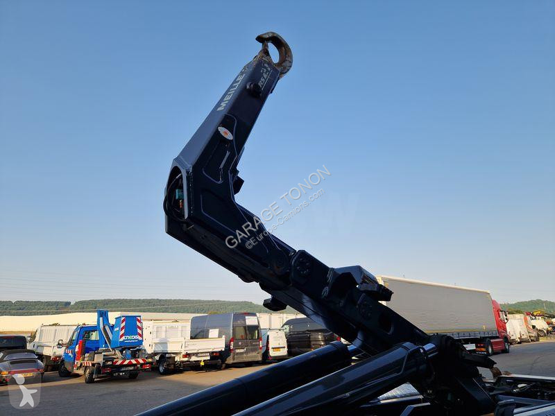 Camion Volvo 540
