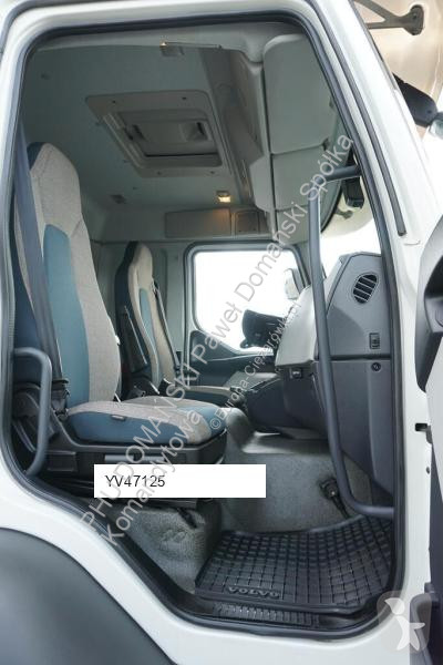 Camion Volvo FL / 280 / EURO 6 / IZOTERMA +...