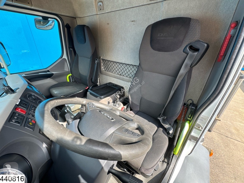 Camion DAF 280 EURO 6, Manual, 13,390 litres, 5...