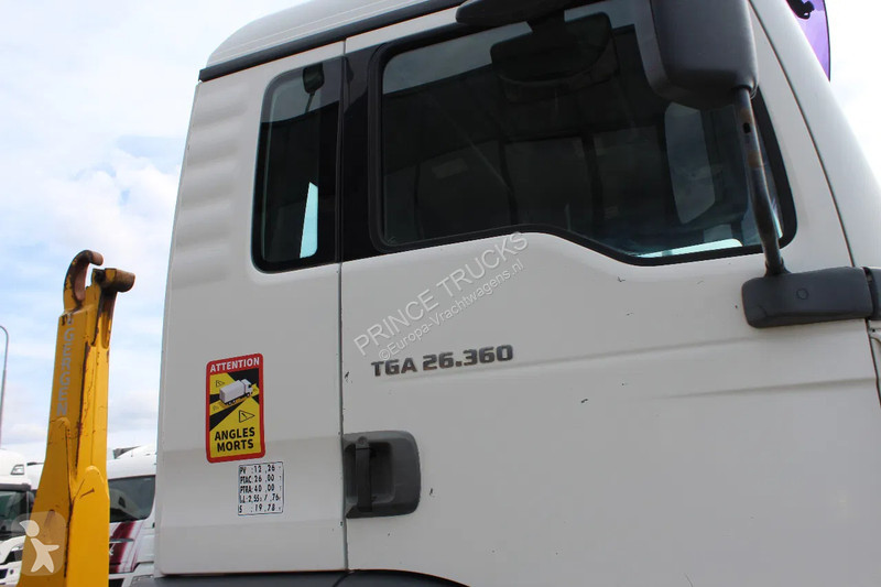 Camion MAN TGA * 6X4 * EURO 3 *
