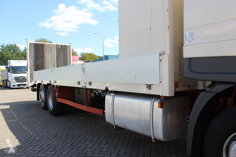 Camion Iveco 400 * EURO3 * 6X2 * LIFT * WINCH *...