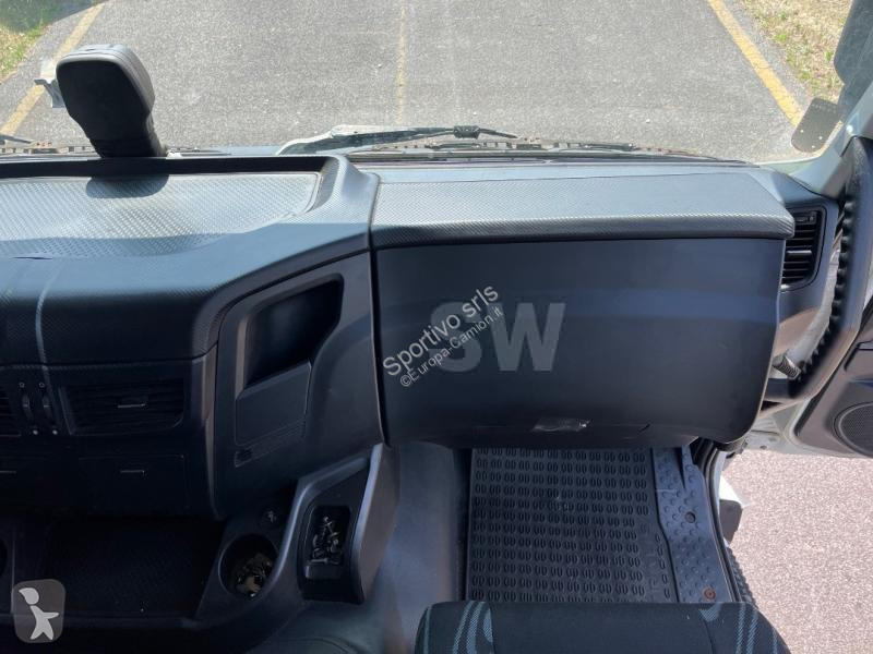 Kamion Iveco AT 190 S 33