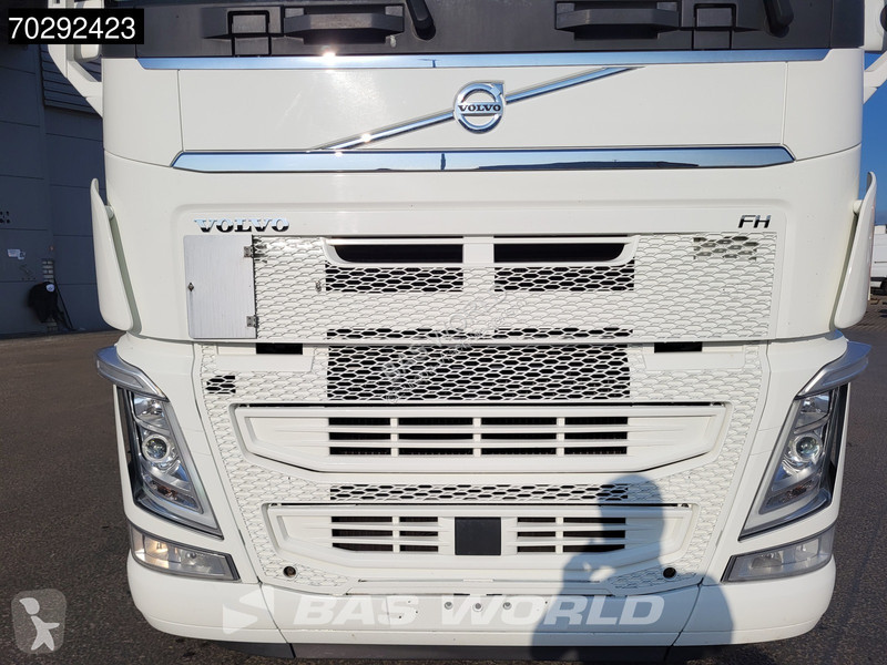 Vrachtwagen Volvo 540  6X2 Retarder Lift-Axle...