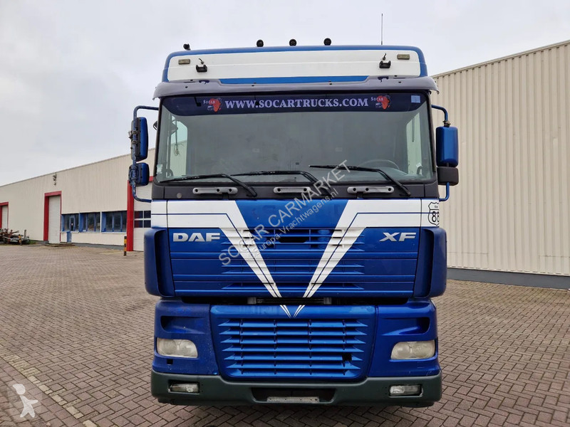 Vrachtwagen DAF 95430 6x2 Manual-Gear Euro 4
