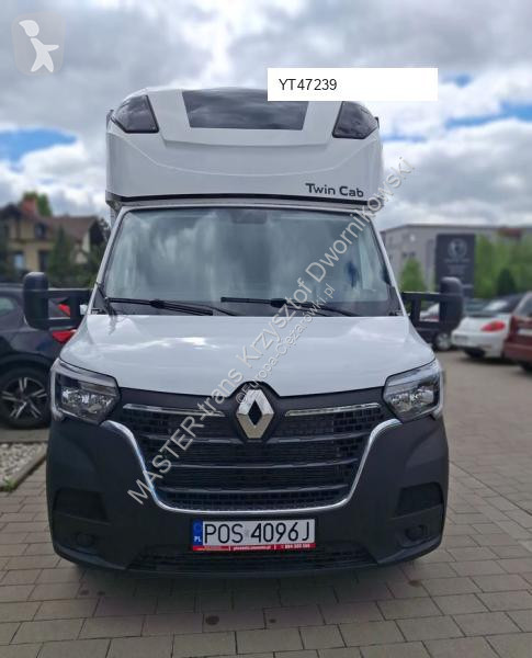 عربة نفعية Renault