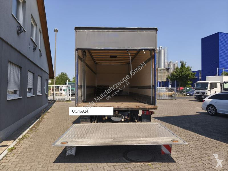 Vrachtwagen MAN LE 10.220 Koffer Euro 3 4x2...
