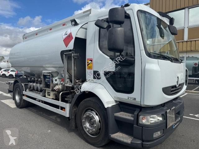 شاحنة Renault 270 DXI