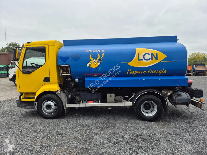 شاحنة Renault 220 10500L FUEL / CARBURANT - 4...