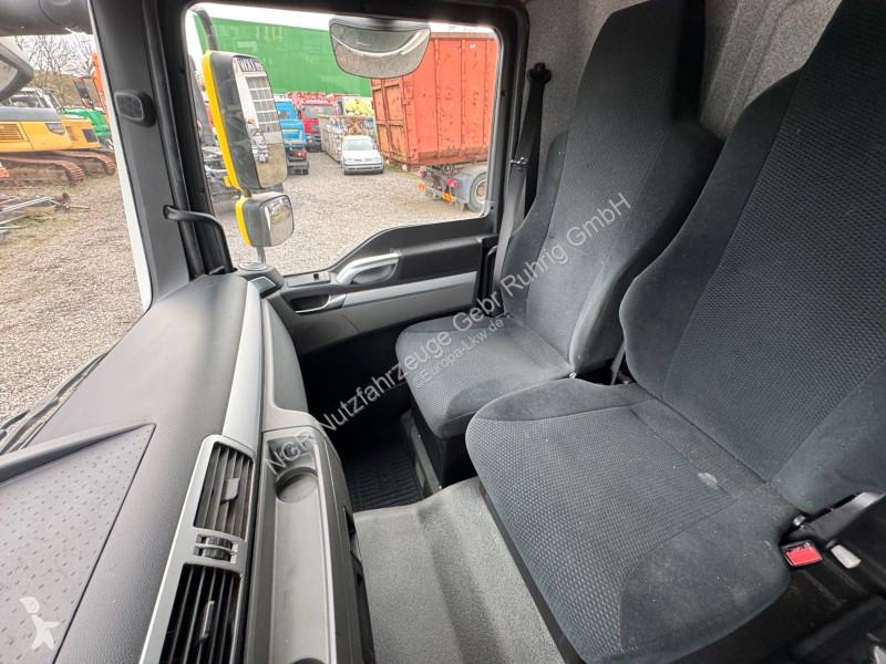 شاحنة MAN 12.250 4X2 Koffer LBW Klima...