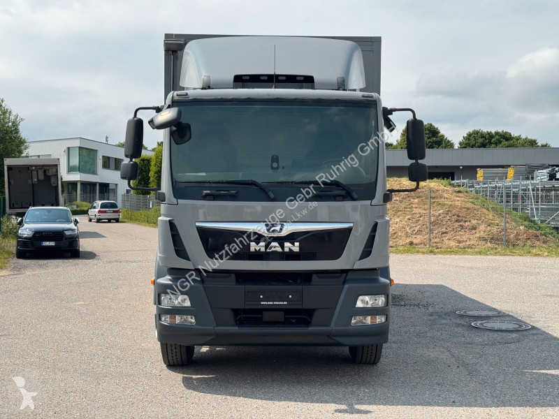 شاحنة MAN 18.290 4x2 KofferPlane | RS: 8.30m |...