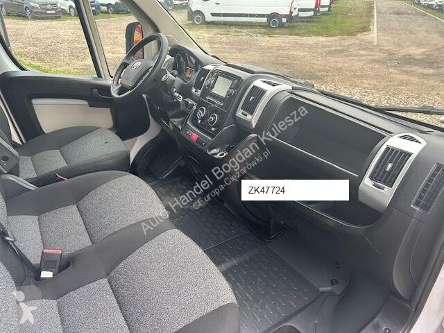 Samochód dostawczy Fiat