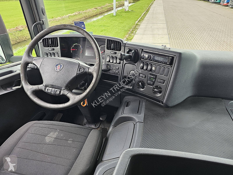 شاحنة Scania P320 6X2*4 AMBERET IFT