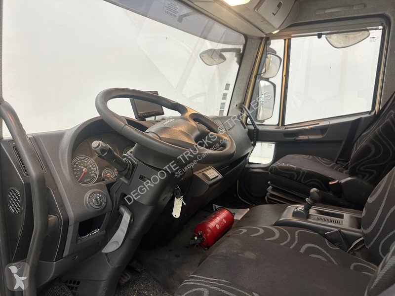 شاحنة Iveco 150E25