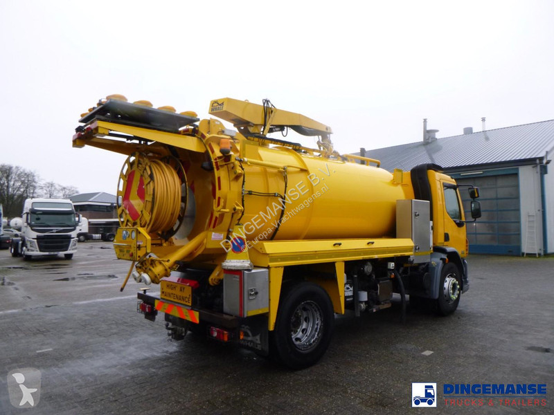 شاحنة DAF 55220 4X2 RHD Whale vacuum tank 8.1 m3