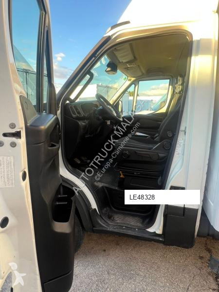 شاحنة Iveco 70C15 PAQUETERO