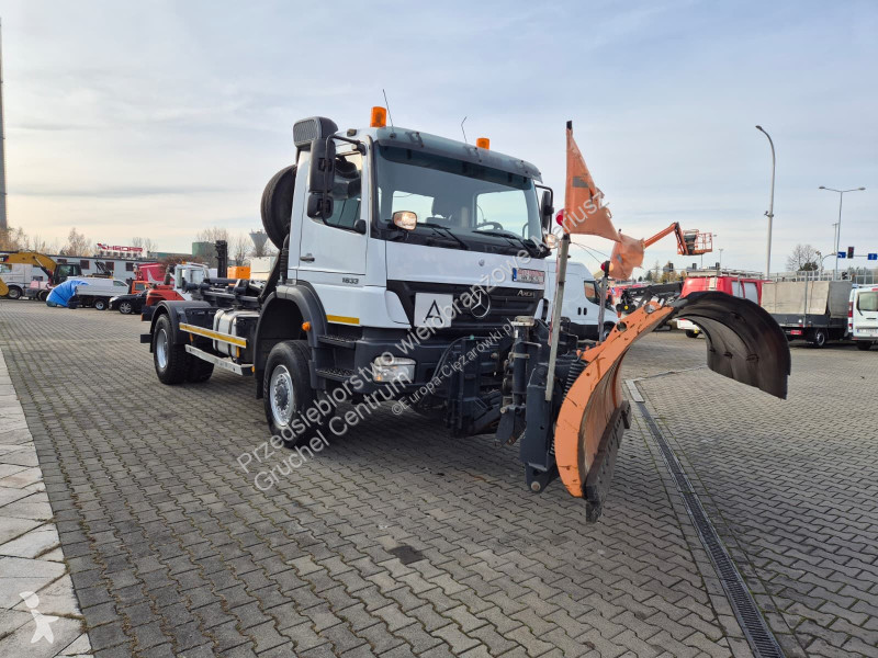 شاحنة Mercedes Axor 1833 / 4X4 / SERVICED! /...