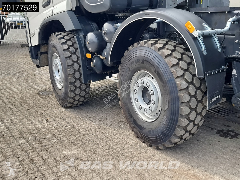 شاحنة Volvo 520 10X4 NEW 30m3 Mining tipper...