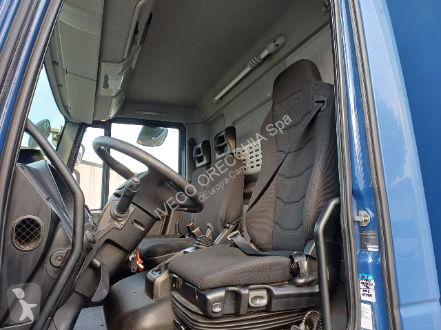 شاحنة Iveco EUROCARGO ML120E22P
