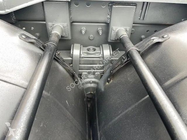 Mercedes 2628 6x4 Manual gear Full steel...