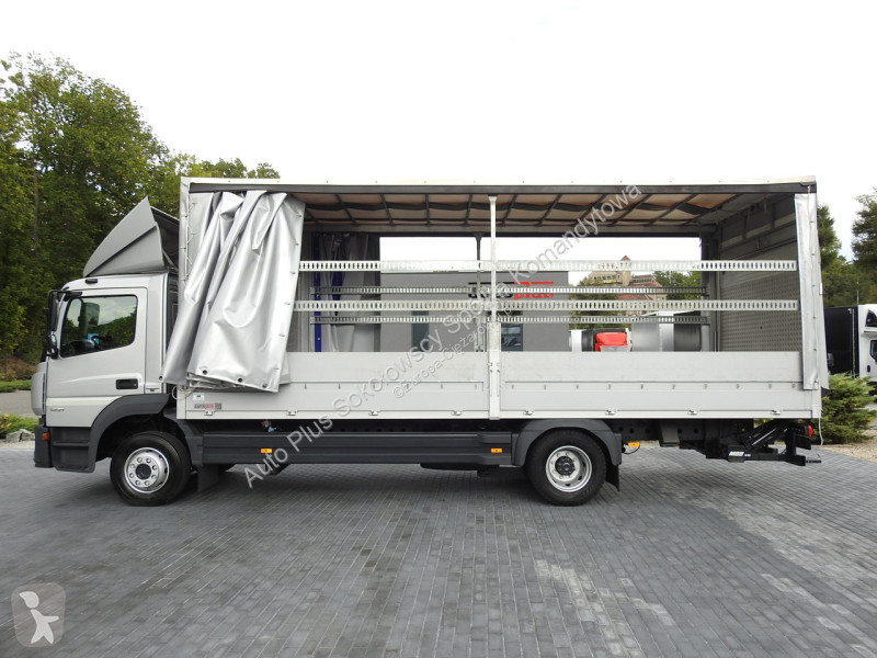 شاحنة Mercedes 1221 ATEGO