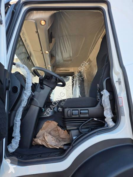 شاحنة Iveco