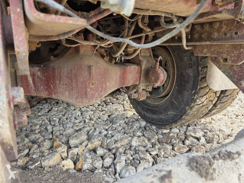 شاحنة Iveco