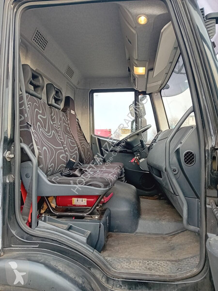 شاحنة Iveco