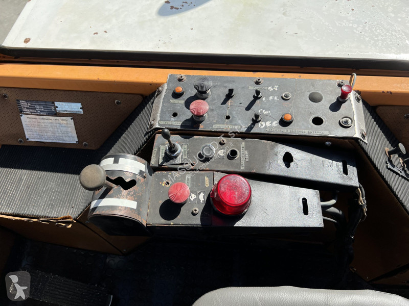 شاحنة Sisu TR150A/2600