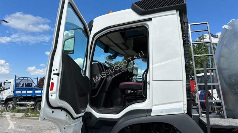 Camion Volvo FMX   6X6