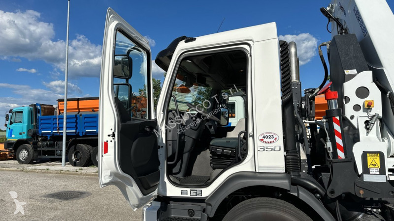 شاحنة Volvo FE350 6x2