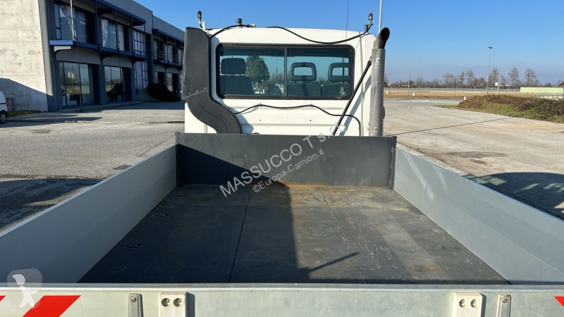 شاحنة Mercedes 405 4X4