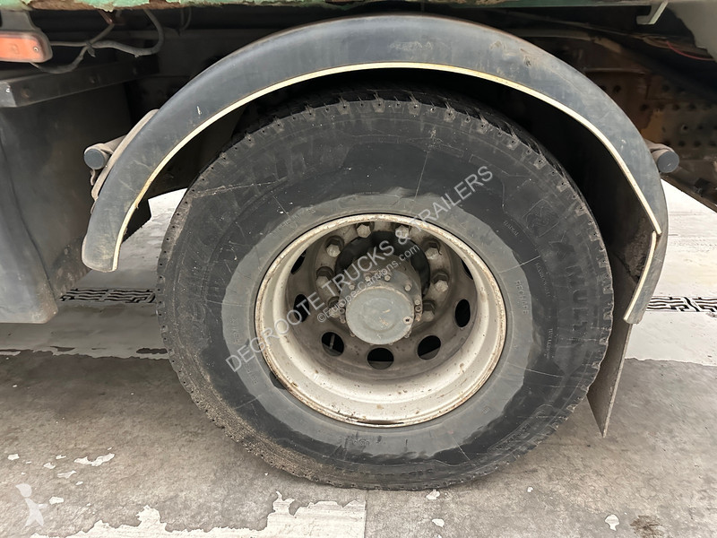 شاحنة Renault 320 DXi