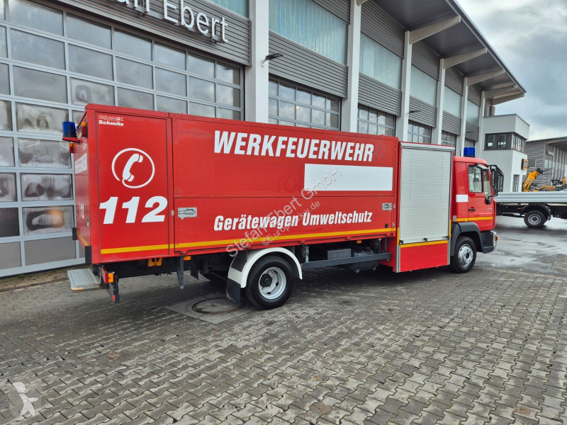 شاحنة MAN LE Feuerwehr Schmitz GW-6 Gerätewagen