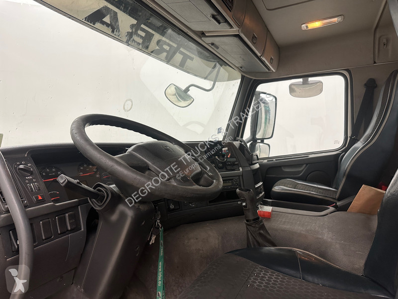 شاحنة Volvo 420 - 8x4