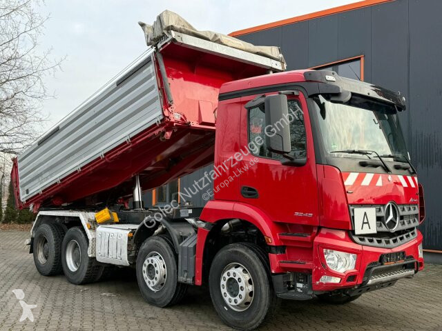 شاحنة Mercedes Arocs 3243 8x4 Kipper...