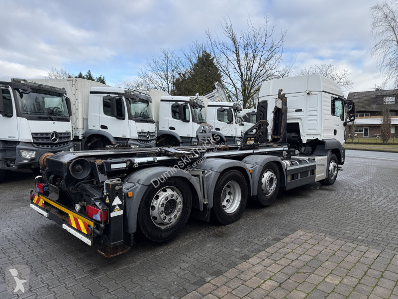 شاحنة MAN TGS 35.420 8X2-6 Haken/ Silo M-TEC...