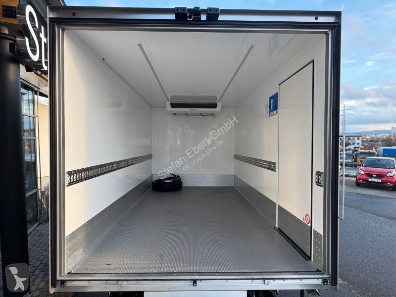 شاحنة Iveco 70C18 HA8 *R.3750mm*Automatik*LBW*