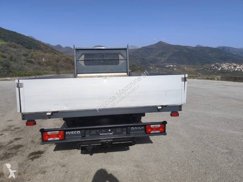 شاحنة Iveco