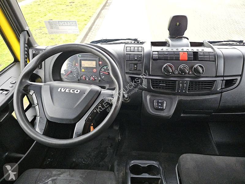 شاحنة Iveco 120E21 EUROCARGO AIRCO TAILLIFT