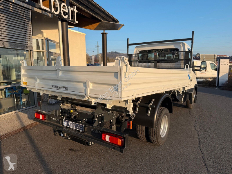 شاحنة Iveco 60C18 H 3-S.-Kipper *R3.450mm*2xAHK*