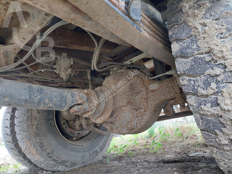 Lastbil Iveco 180E18